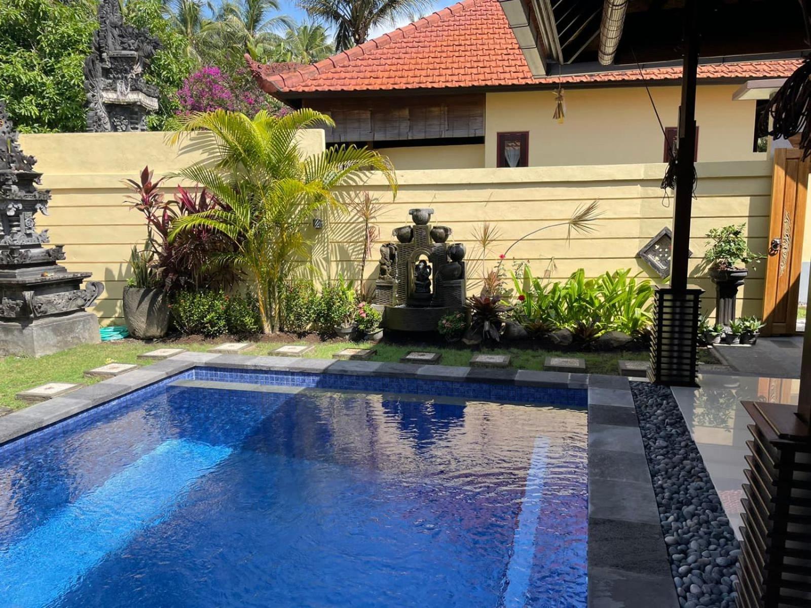Teluk Karang Dive & Spa Resort Теджакула Экстерьер фото