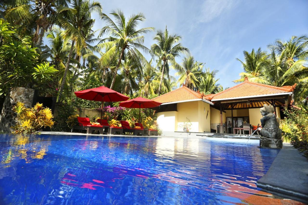 Teluk Karang Dive & Spa Resort Теджакула Экстерьер фото
